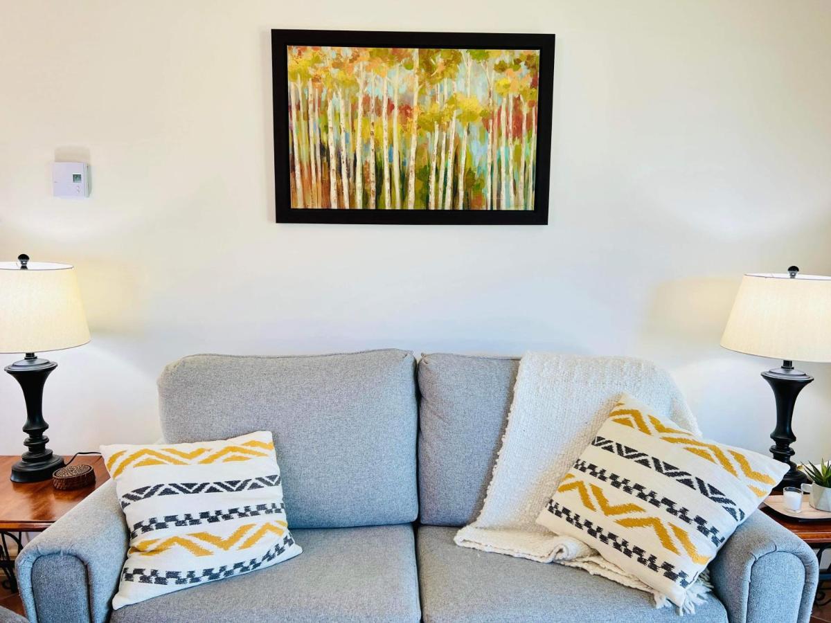 Superbe Condo Plage-Memphremagog Zewnętrze zdjęcie
